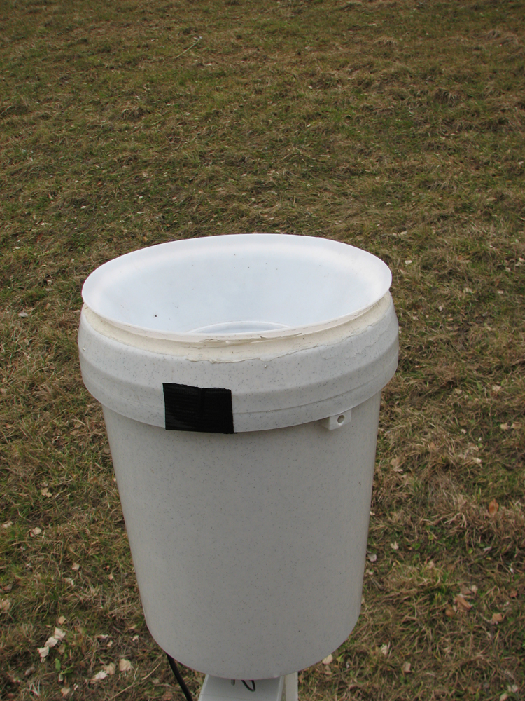 gal/Wetterstation/Alte Station/Regenmesser_02.jpg